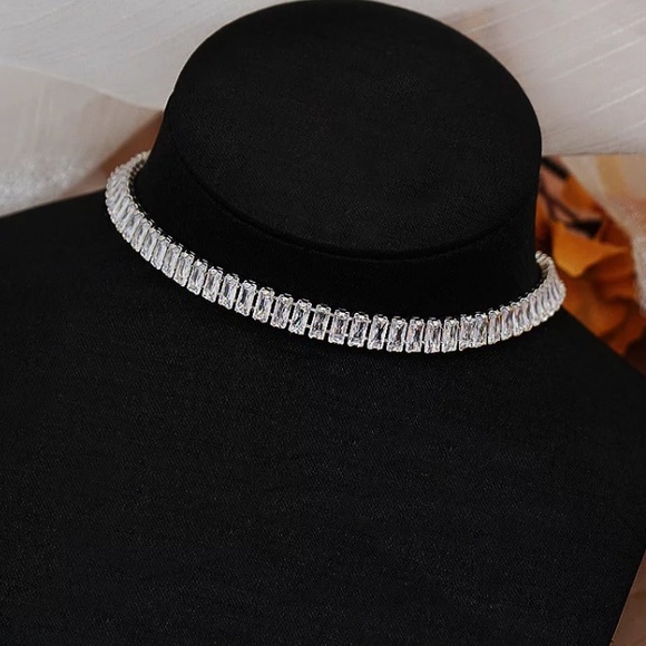 Rhinestone Diamonds Tennis necklace choker - Picture 1 of 6